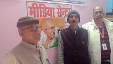 Photo of राष्ट्रपिता के पुण्यतिथि पर मीडिया सेंटर पर पत्रकारों ने दी श्रद्धांजलि