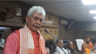 Photo of डा.विवेकी राय युग प्रवर्तक साहित्यकार-मनोज सिन्हा