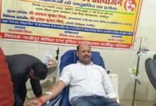 Photo of 75वे स्थापना दिवस पर दवा विक्रेताओ ने किया रक्त दान