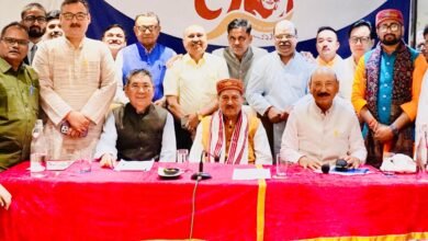 Photo of *नई दिल्ली में तिब्बत सरकार की बैठक में गाज़ीपुर के लाल मानवेन्द्र सिंह को मिला विशेष दायित्व*