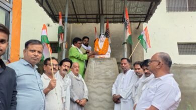 Photo of *इंदिरा गांधी की पुण्यतिथि एवं सरदार पटेल जयंती पर कांग्रेसजनों ने किया श्रद्धांजलि कार्यक्रम — कहा, आज देश को फिर उनकी तरह सशक्त नेतृत्व की आवश्यकता*