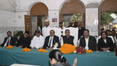 Photo of प्रधान न्यायाधीश की अधिवक्ताओ ने की विदाई*