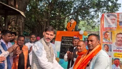 Photo of भाजपा व्यापार प्रकोष्ठ ने मनाया रामउग्रह पांडे का 54 वा शहादत दिवस* * *राम उग्रह पाण्डेय देश के रियल हीरो – प्रमोद वर्मा