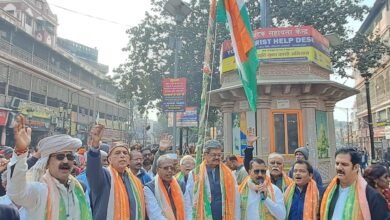 Photo of दशाश्वमेध व्यापार मंडल धूमधाम से मनाया गणतंत्र दिवस