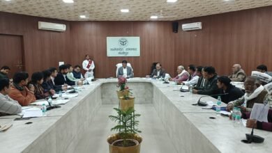 Photo of *ग़ाज़ीपुर में अधिकारियों एवं राजनीतिक दलों के प्रतिनिधियों के साथ  निर्वाचन नामावलियों की विशेष प्रगाढ़ पूनरीक्षण की समीक्षा बैठक मंडल आयुक्त राज लिंगम की अध्यक्षता में संपन्न*त्रुटि रहित मतदाता सूची बनाने का दिया निर्देश**