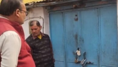 Photo of नगर निगम वाराणसी ने किया विशेश्वरगंज मंडी की पांच दुकानें सील*।