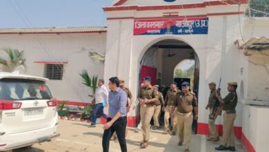 Photo of जिलाधिकारी अविनाश कुमार व पुलिस अधीक्षक डॉ इरज राजा ने संयुक्त रूप से किया जिला कारागार का आकस्मिक निरीक्षण