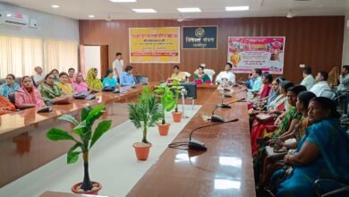 Photo of लखनऊ से मुख्यमंत्री द्वारा आंगनबाड़ी केंद्र भवन बालविकास परियोजना के शिलान्यास का लाइव प्रसारण**