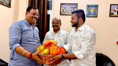 Photo of *पटना प्रवास के दौरान बिहार सरकार के गन्ना मंत्री ( कैबिनेट स्तर )संजय पासवान से शिष्टाचार मुलाकात किया उत्तर प्रदेश के भाजपा नेता सुरेश चंद्र श्रीवास्तव ने*