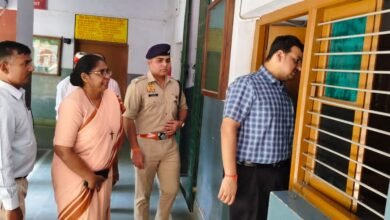 Photo of आगामी उत्तर प्रदेश होमगार्ड्स 2025 की लिखित परीक्षा के दृष्टिगत जिलाधिकारी एवं पुलिस अधीक्षक द्वारा परीक्षा केंद्रों का औचक निरीक्षण।**