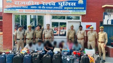 Photo of थाना जमानियाँ पुलिस, जीआरपी एवं आरपीएफ दिलदार नगर पुलिस ने 498.5 लीटर बीयर व 56.71 लीटर अंग्रेजी शराब के साथ 07 नफर अभियुक्तों को किया गिरफ्तार