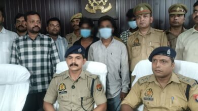 Photo of चौक पुलिस द्वारा बेनियाबाग मर्डर केस का खुलासा, चार अभियुक्त गिरफ्तार*।