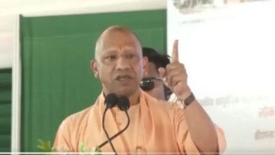 Photo of मंदिर चढ़ावा चोरी घोटाले पर बोले सीएम योगी ,—,हमने SIT बनाई है, वो दूध का दूध और पानी का पानी करेगी**