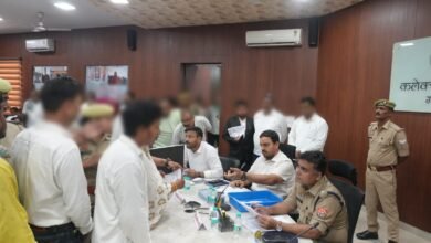 Photo of *तहसील सदर में संपूर्ण समाधान दिवस पर डी एम, एसपी ने सुनी जनता की समस्याएं ,दिया निस्तारण का निर्देश*