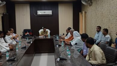 Photo of क्षेत्राधिकारी नगर के नेतृत्व मे व्यापारी सुरक्षा प्रकोष्ठ की पुलिस लाइन सभागार गाजीपुर में बैठक संपन्न,* *सीसीटीवी कैमरा के प्रयोग का सुझाव*
