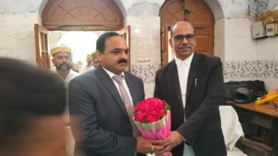 Photo of जिला जज धर्मेंद्र पांडेय को सिविल बार ने दी भावभीनी विदाई