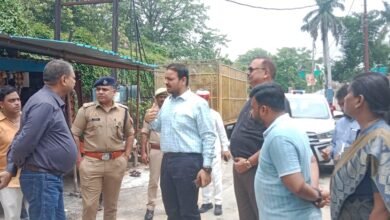 Photo of कावड़ यात्रा सु व्यवस्थित संपन्न कराने हेतु डीएम एसपी ने किया ददरी घाट का स्थलीय निरीक्षण संबंधित अधिकारियों को दिया आवश्यक निर्देश