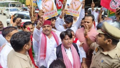 Photo of *साइकिल यात्रा पर रोक से गरमाई सियासत, भाजपा के दबाव में प्रशासन ने नहीं दी अनुमति : सीमा राजभर*