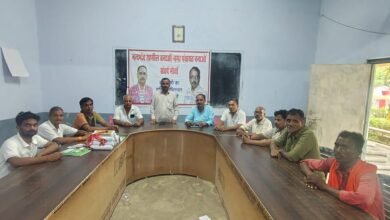 Photo of नंदगंज तहसील बनाओ, नगर पंचायत बनाओ संघर्ष मोर्चा की बैठक में सरयू पांडे पार्क में धरना प्रदर्शन की तैयारी की समीक्षा***इस क्षेत्र के विकास के लिए जनप्रतिनिधि हमेशा उदासीन रहे है — अरुण कुमार श्रीवास्तव**
