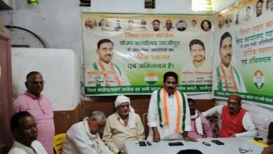 Photo of कांग्रेस की मासिक बैठक सम्पन्न, प्रयागराज के ‘छात्रों की गूंज’ कार्यक्रम को सफल बनाने की बनी रणनीति