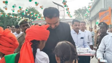 Photo of सर्व धर्म समभाव व भाईचारे की भावना को स्थापित करना हमारा पुनीत कर्तव्य है* == *स्वतंत्रता दिवस पर बोले डीएम**
