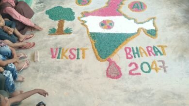 Photo of विकसित भारत 2047′ थीम पर परिषदीय विद्यालयों में सजीं*   *आकर्षक रंगोलियां, बच्चों ने बनाई भारत के नक्शे की भव्य मानव श्रृंखला*