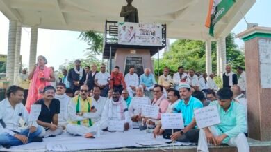 Photo of *दिल्ली पुलिस की कार्रवाई के विरोध में कांग्रेस ने मनाया काला दिवस* **भाजपा सरकार पर तानाशाही और लोकतांत्रिक अधिकारों के दमन का लगाया आरोप*